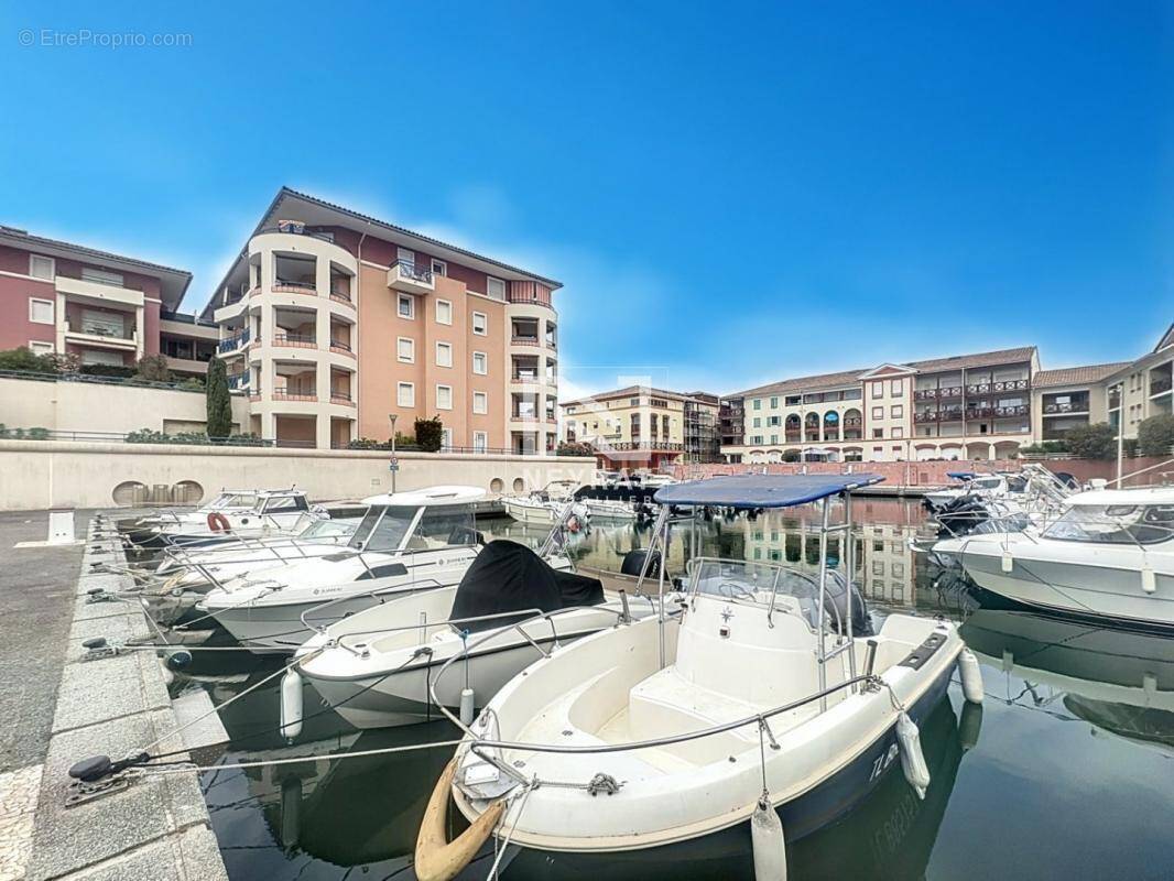 Appartement à FREJUS