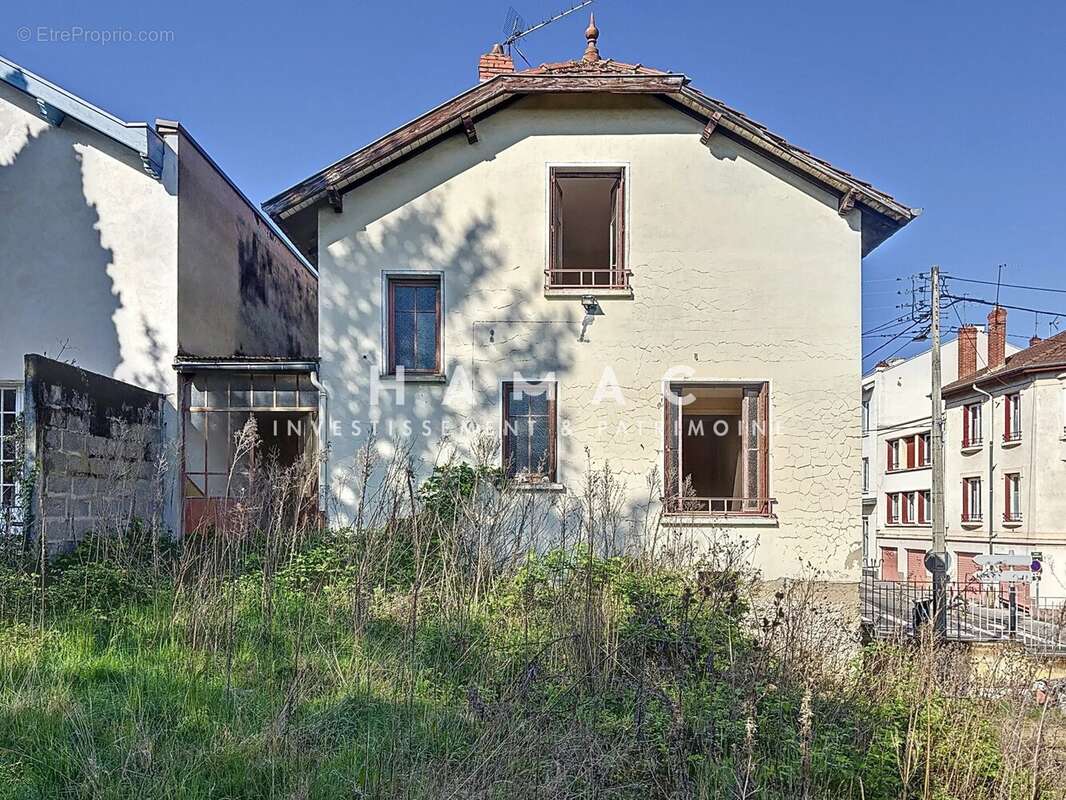 Maison à OULLINS