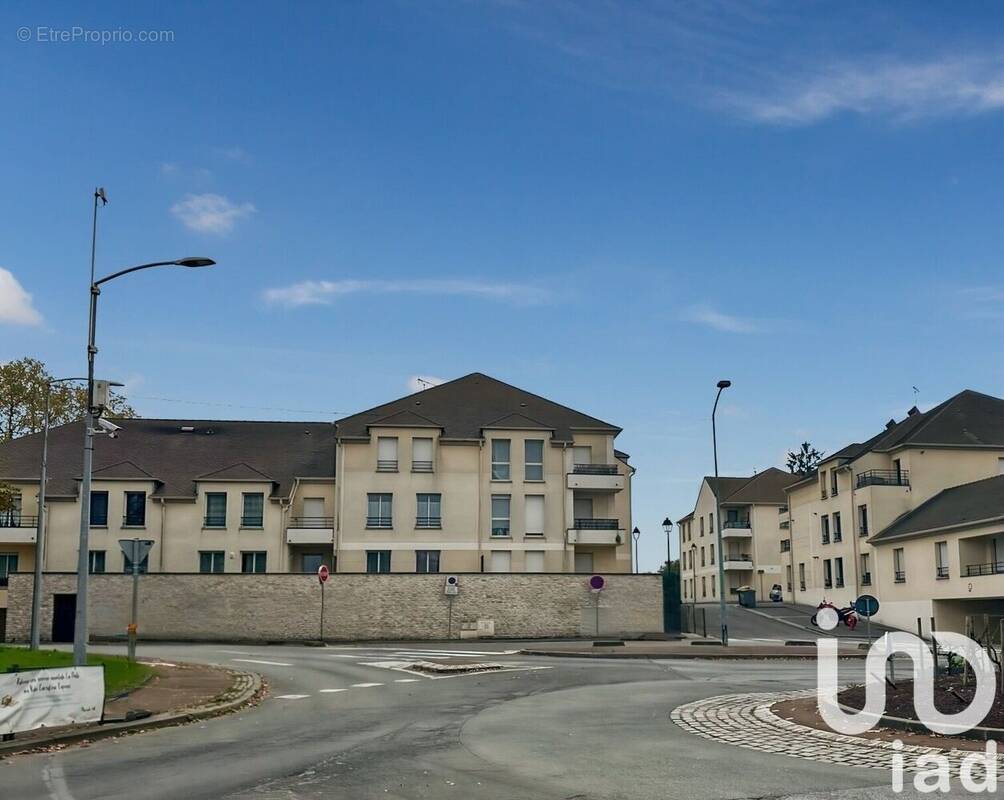Photo 1 - Appartement à MARLY-LA-VILLE