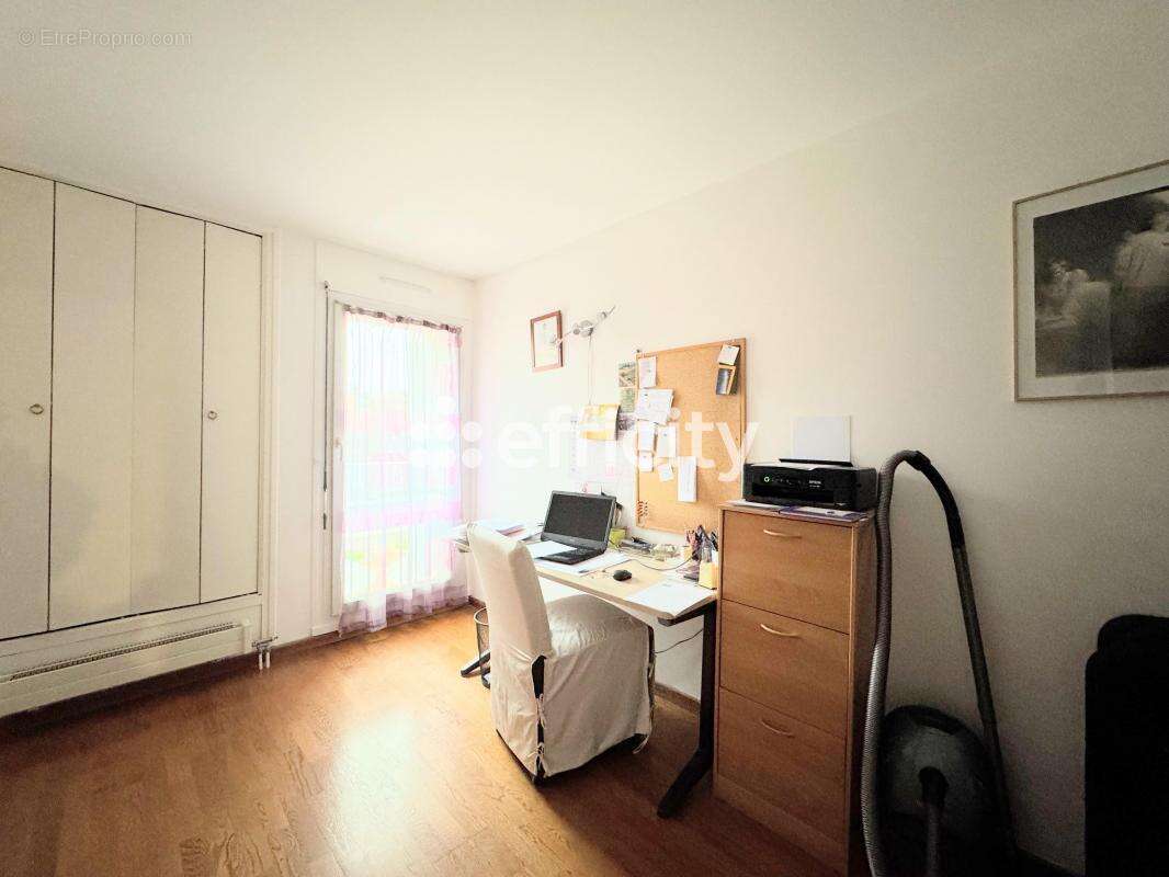 Appartement à MAISONS-ALFORT