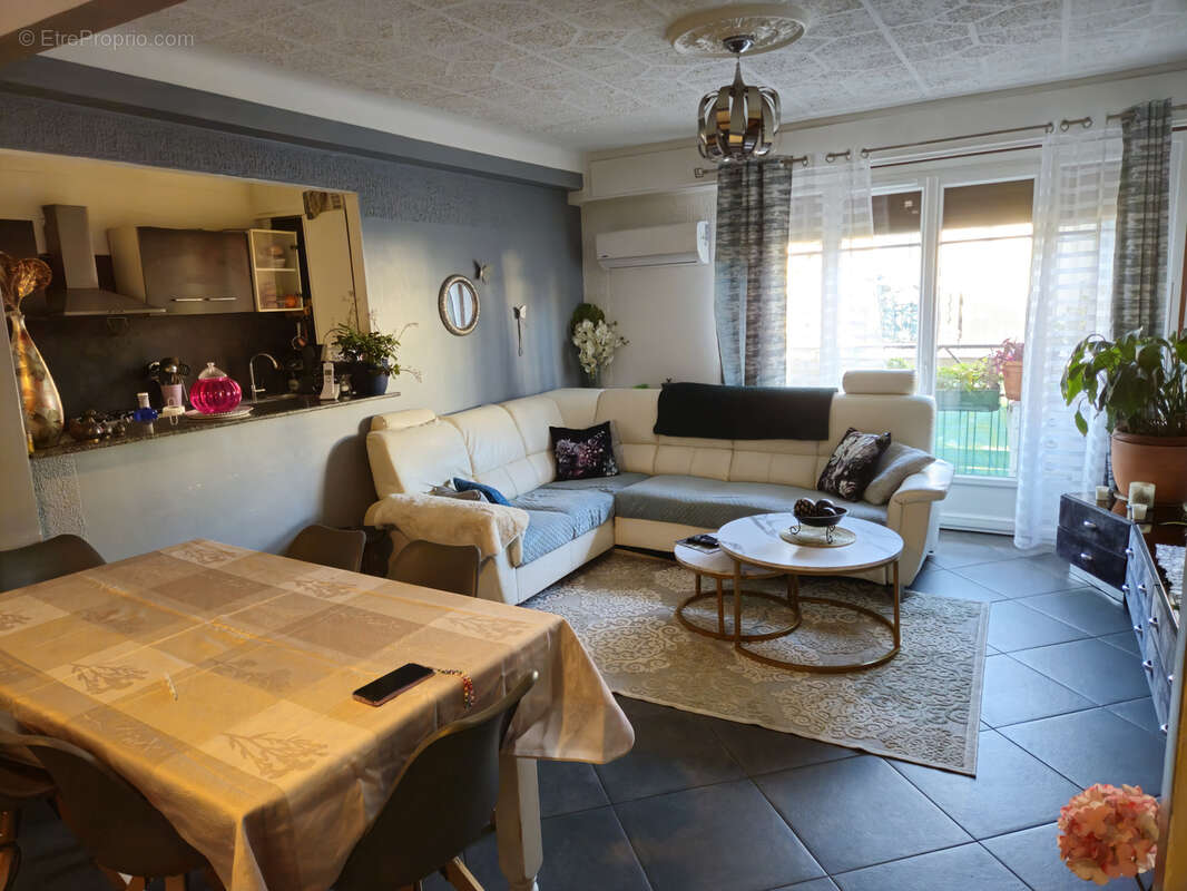 Appartement à VENCE