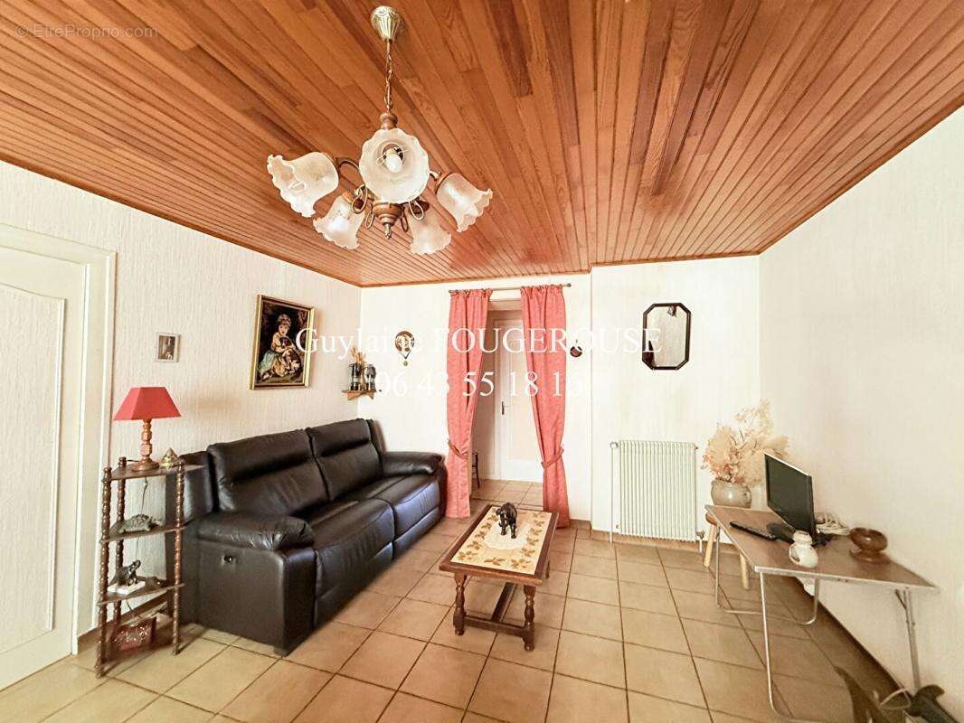 Appartement à SAINT-ETIENNE