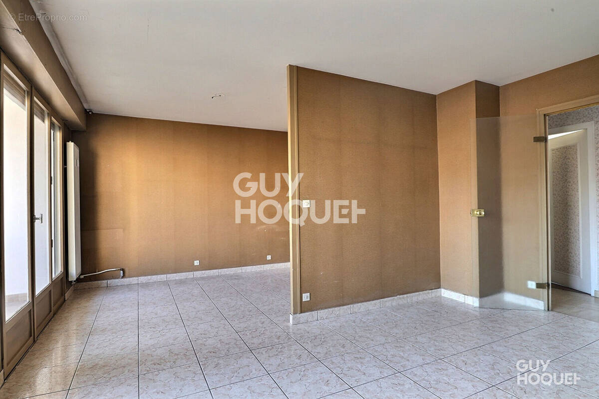 Appartement à AIX-LES-BAINS