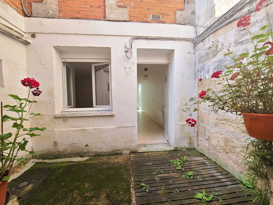 Appartement à BORDEAUX