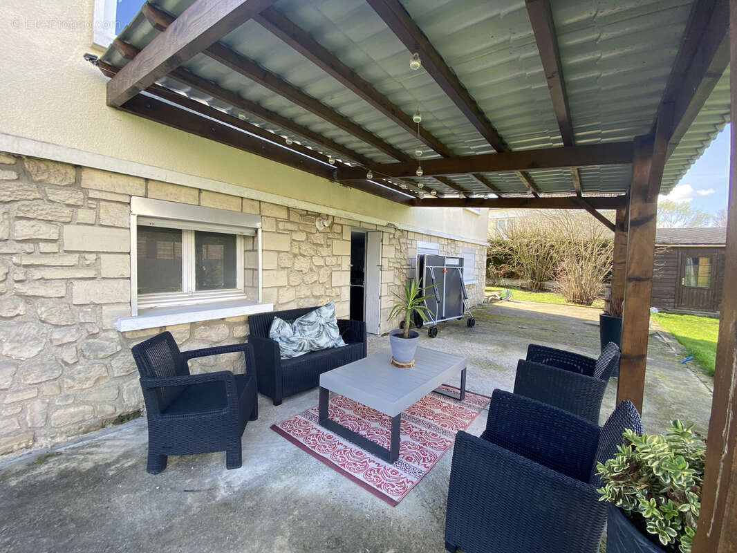Maison à VERNEUIL-EN-HALATTE