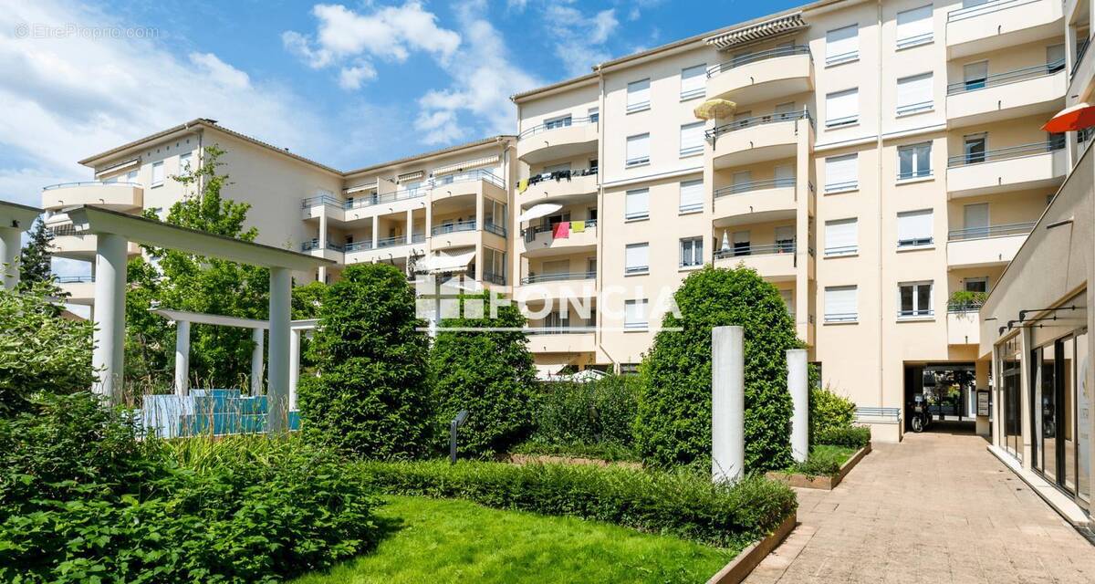 Appartement à SAINT-JULIEN-EN-GENEVOIS