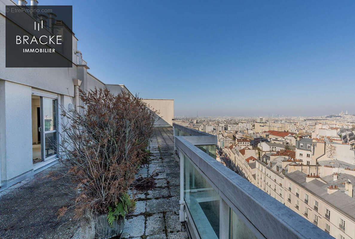 Appartement à PARIS-20E