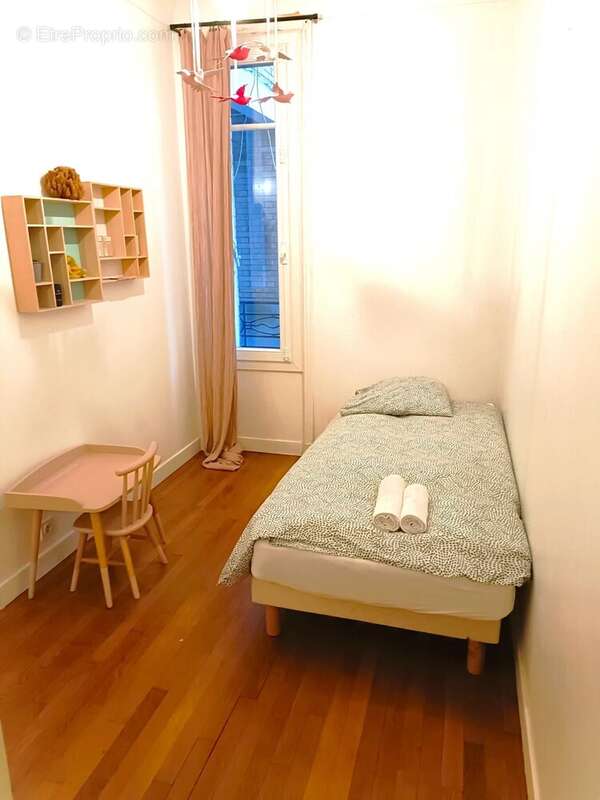 Appartement à PARIS-19E