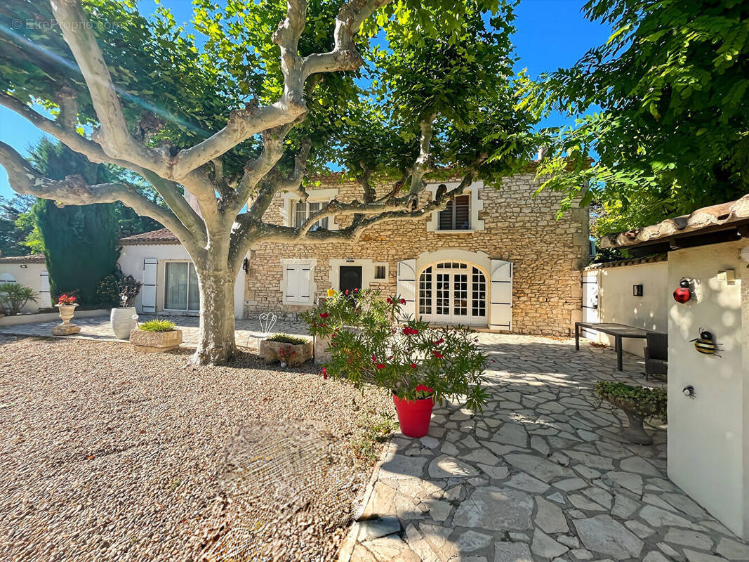 Maison à TARASCON
