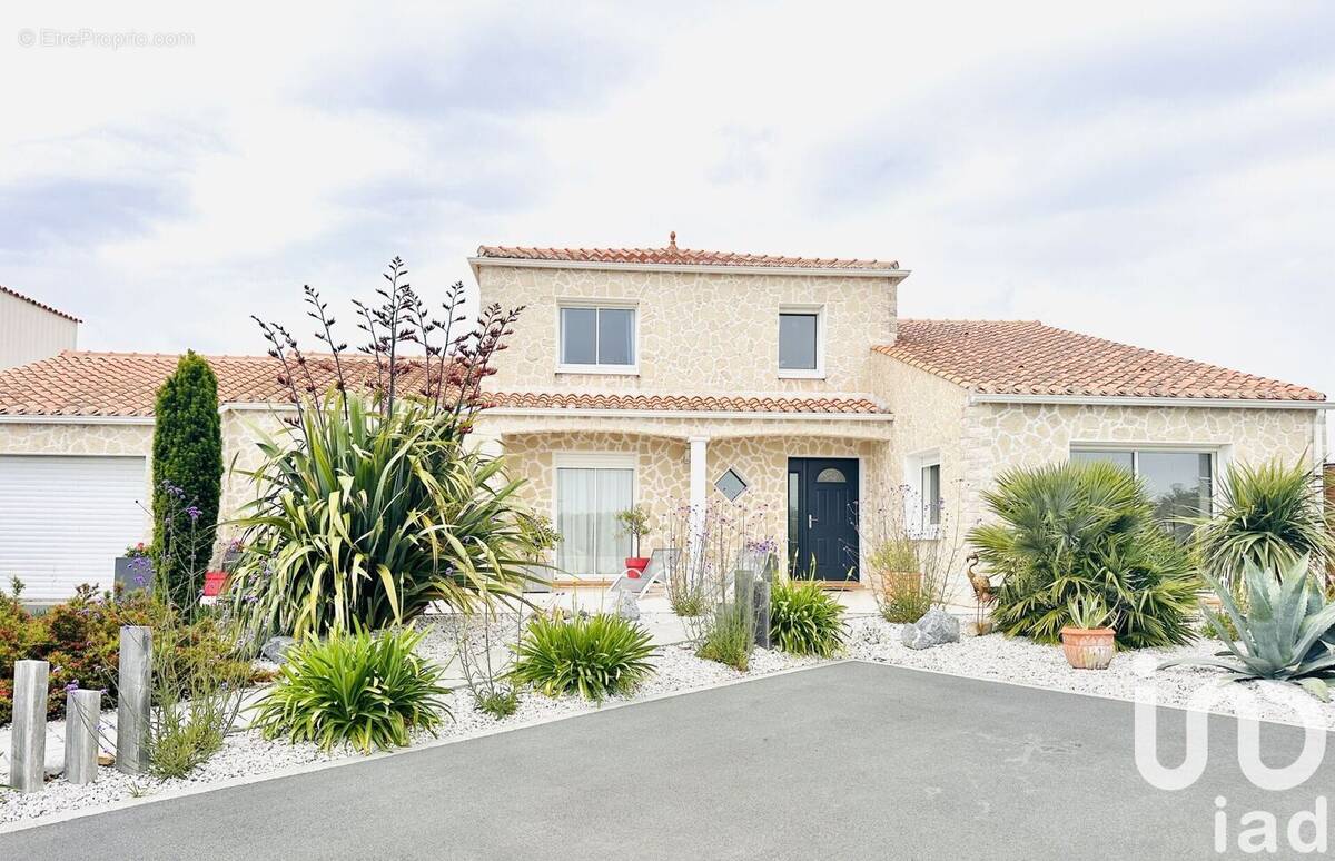 Photo 1 - Maison à BREM-SUR-MER