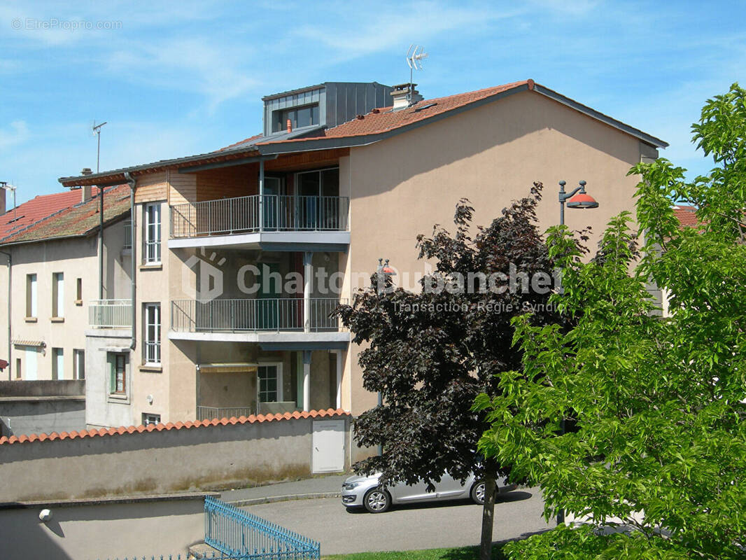 Appartement à BUSSIERES