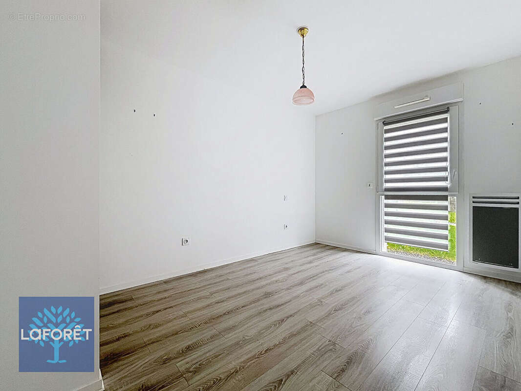 Appartement à FOUGERES