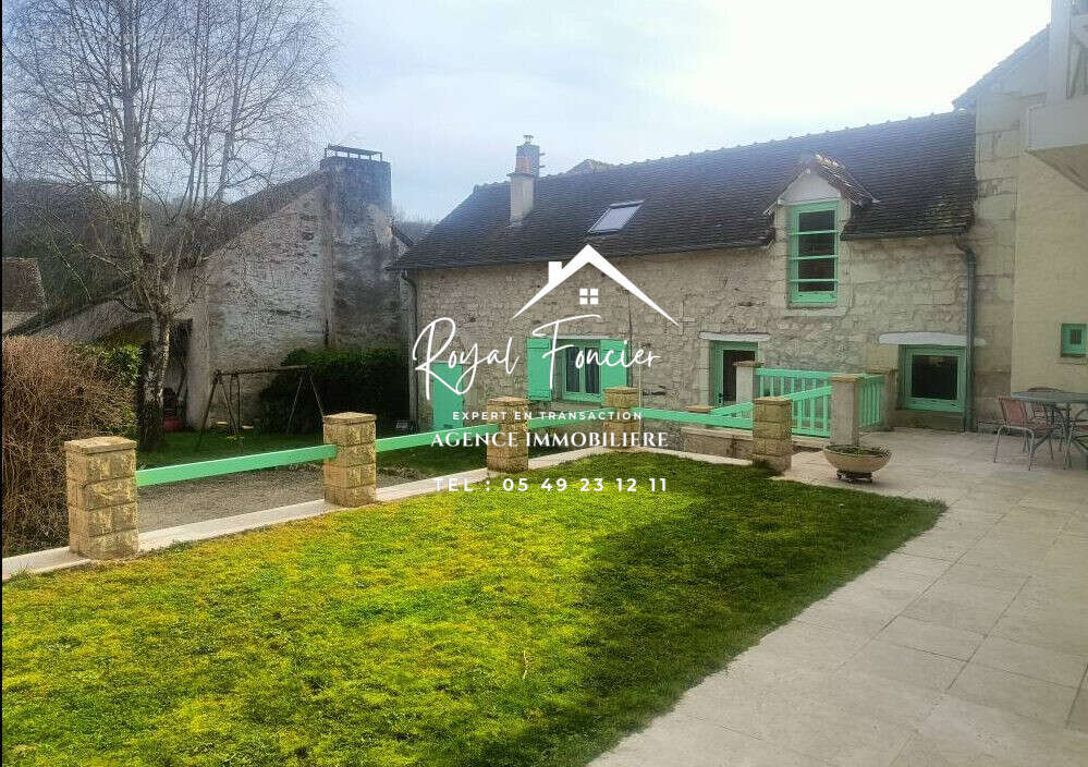 Maison à VAUX-SUR-VIENNE