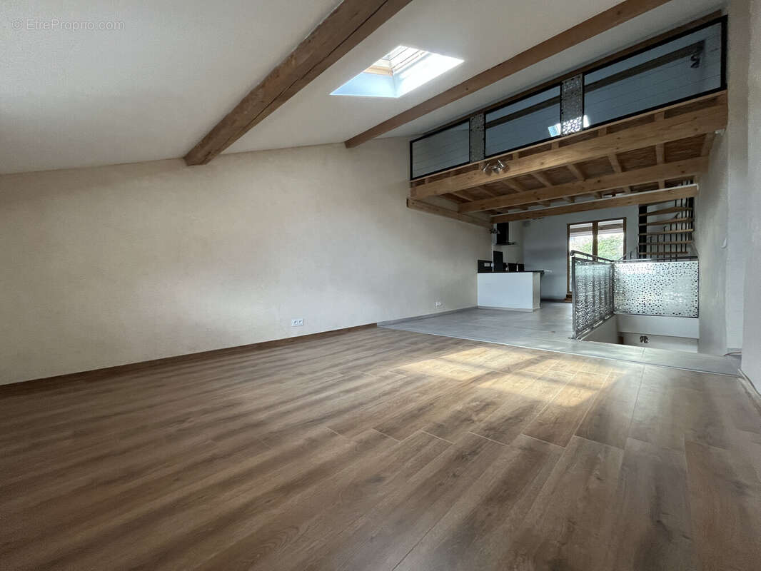 Appartement à PUYLAURENS