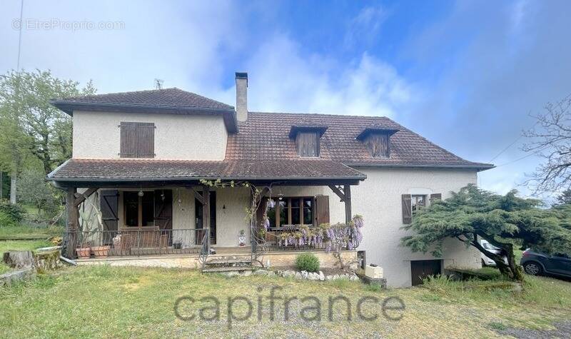 Maison à BEAULIEU-SUR-DORDOGNE
