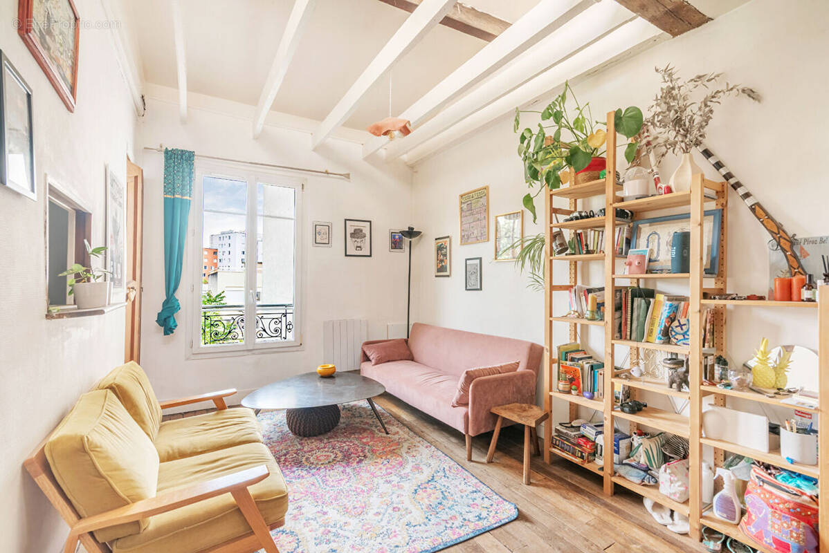 Appartement à PARIS-20E