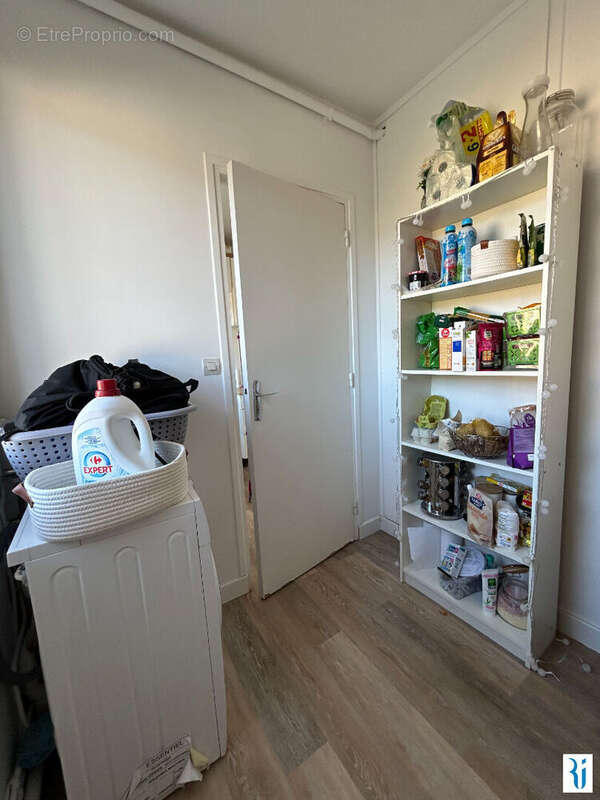 Appartement à MONT-SAINT-AIGNAN