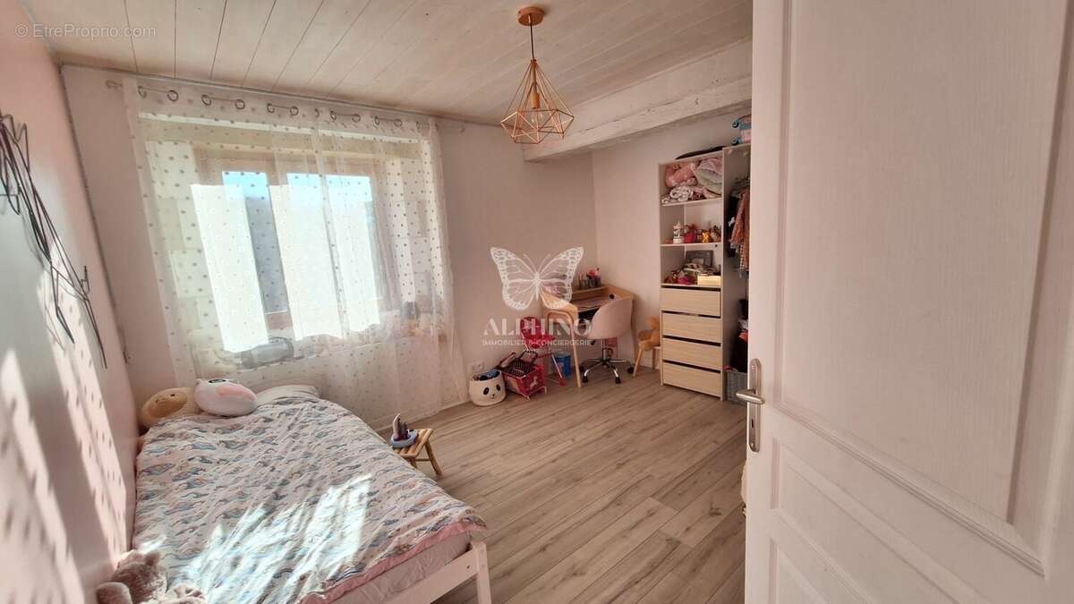 Maison à NONTRON
