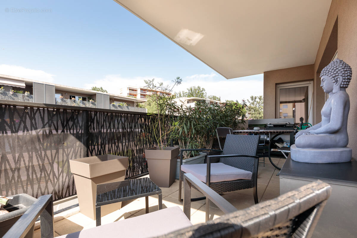 Appartement à FREJUS