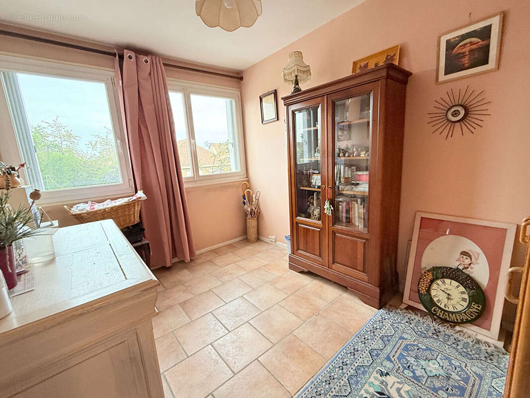 Appartement à RIS-ORANGIS
