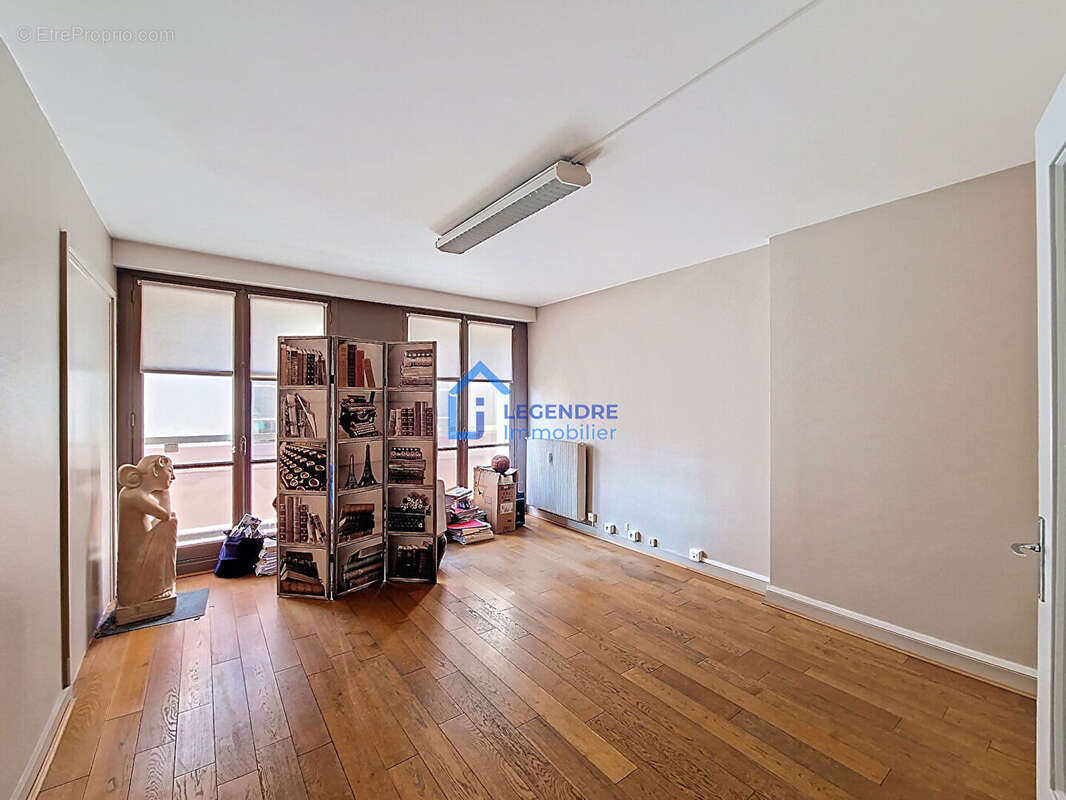 Appartement à PONTOISE
