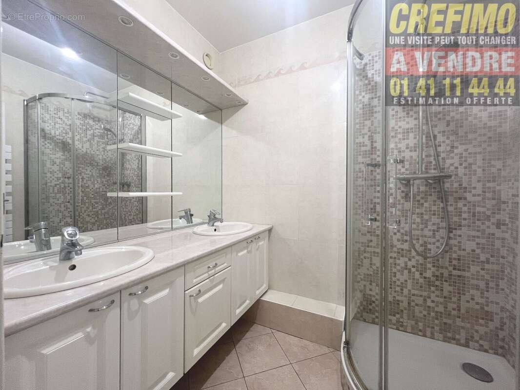 Appartement à ASNIERES-SUR-SEINE