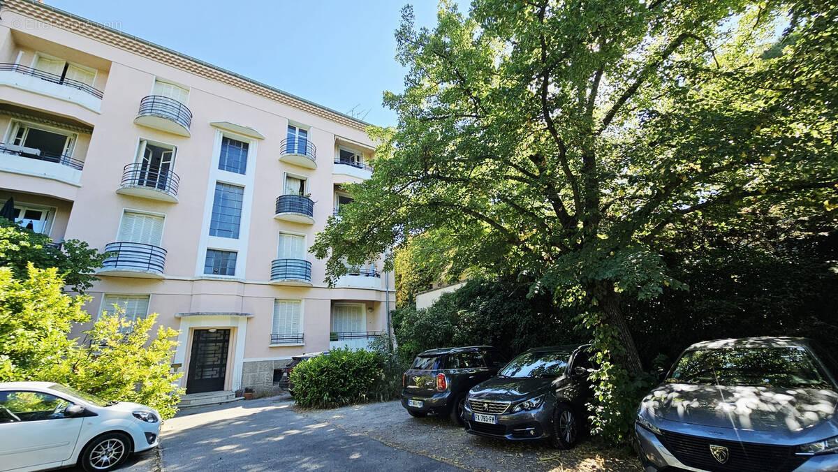Appartement à AIX-EN-PROVENCE
