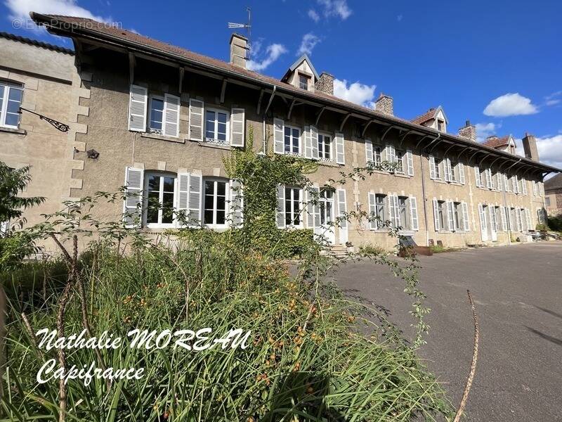 Maison à EPINAC