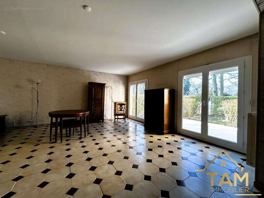 Appartement à MAUREPAS