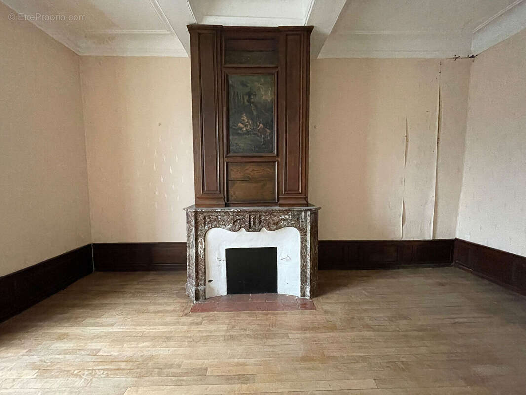 Appartement à GUISE