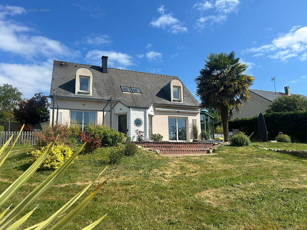 Maison à ARGENTRE
