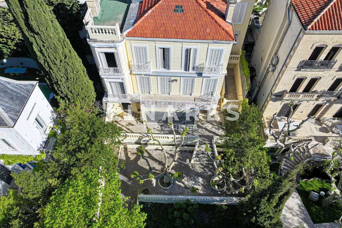 Maison à MARSEILLE-8E