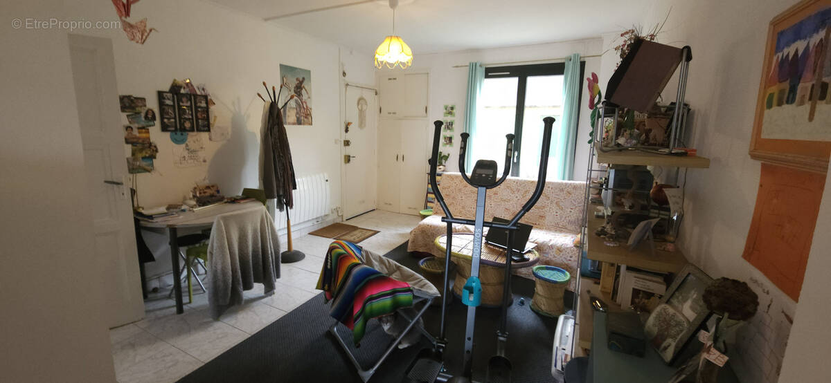 Appartement à SAINT-LEONARD-DE-NOBLAT