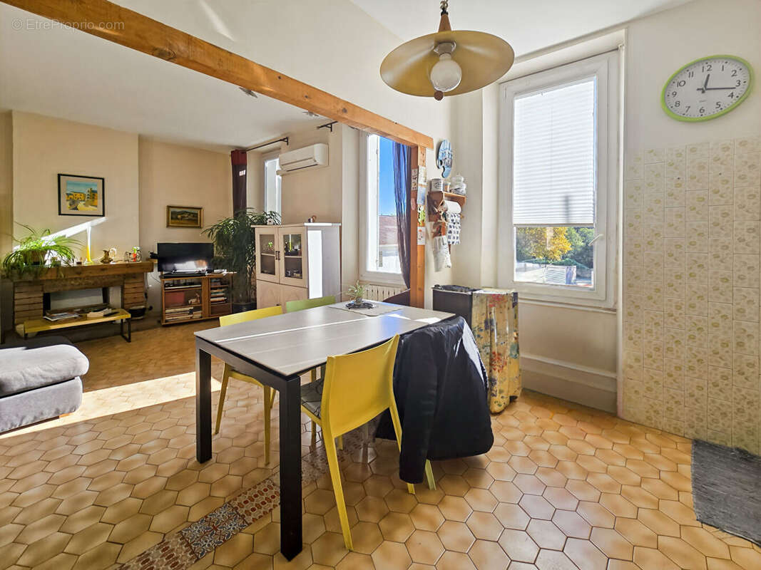 Appartement à MARSEILLE-13E