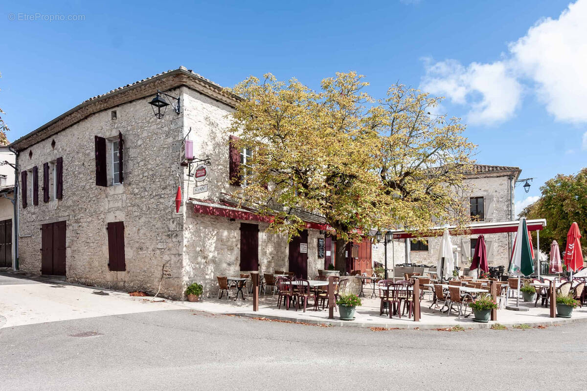 Maison à ROQUECOR