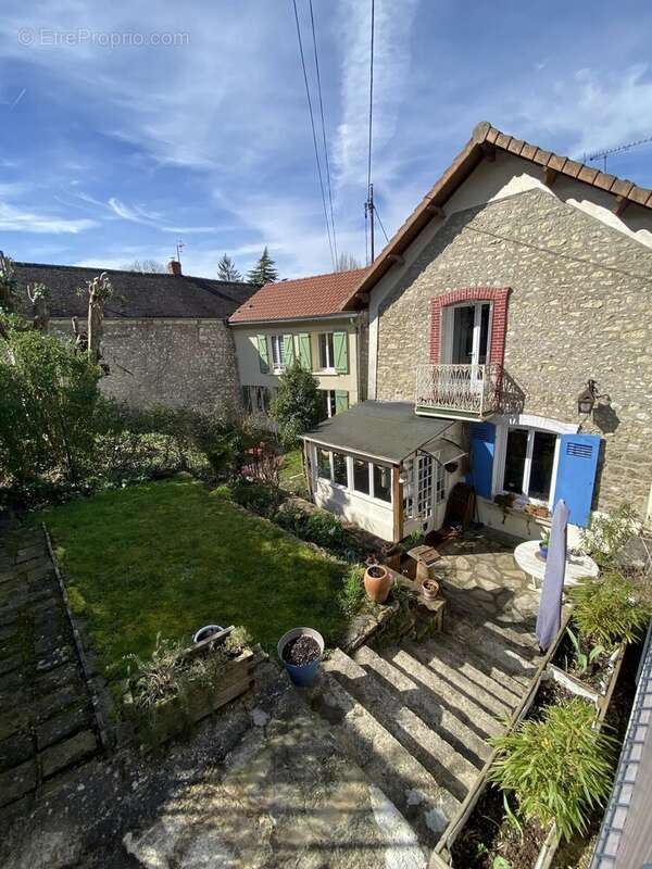Maison à BUCHELAY