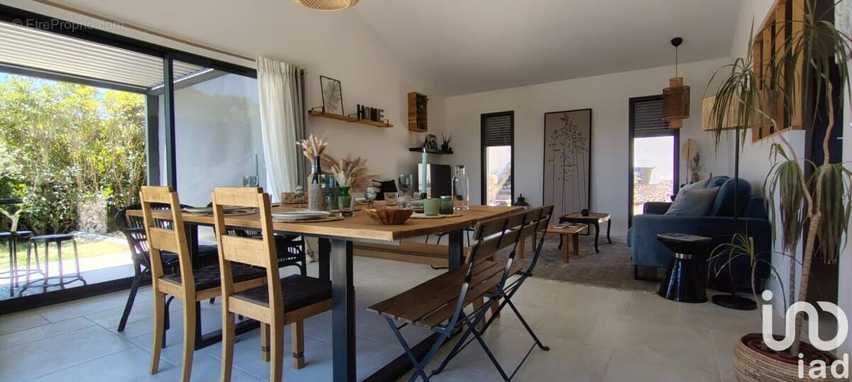 Photo 1 - Maison à VEDENE