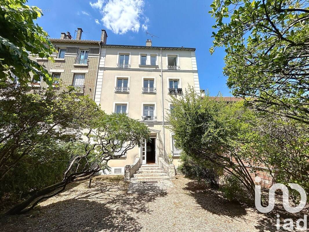 Photo 1 - Appartement à SAINT-MAUR-DES-FOSSES