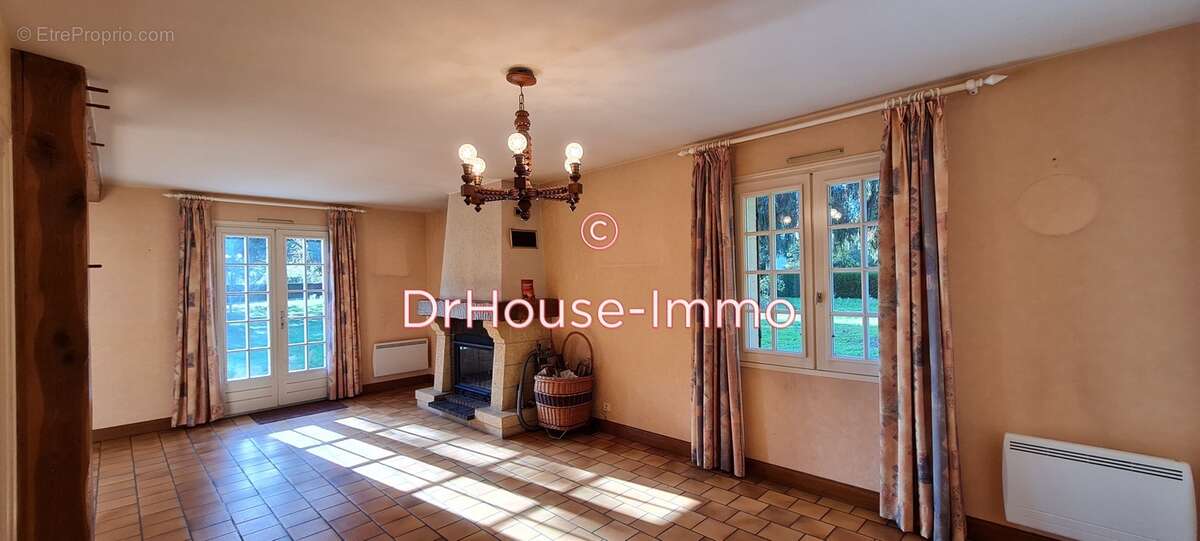 Maison à CHANGE