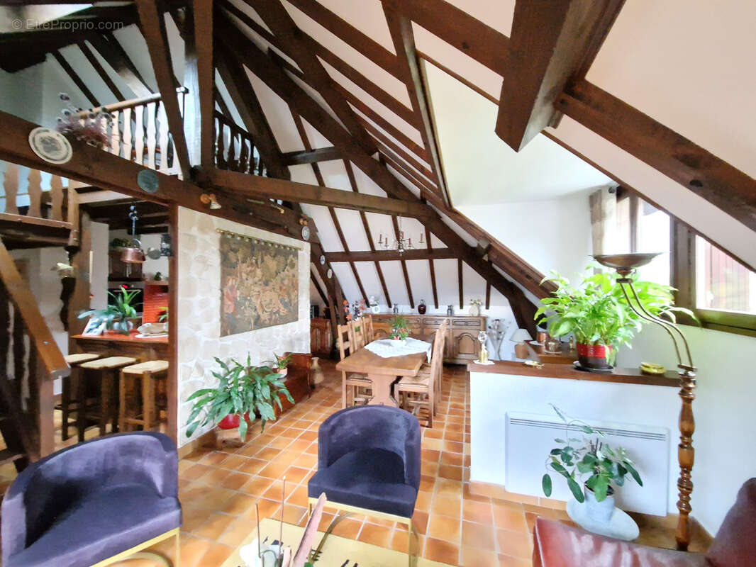 Maison à LA RAVOIRE