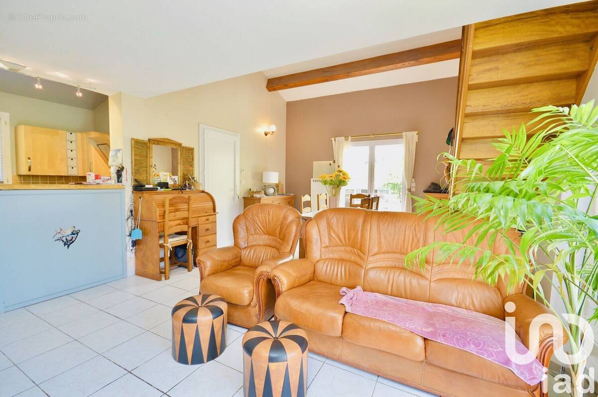 Photo 1 - Maison à VIGNEVIEILLE