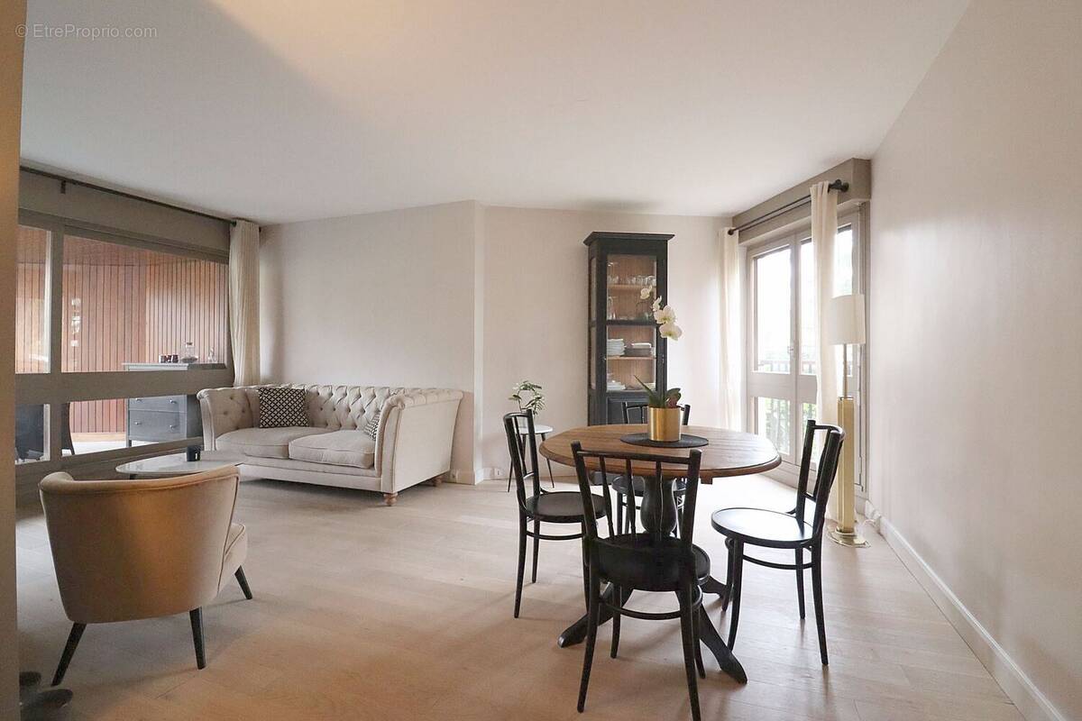 Appartement à LE CHESNAY