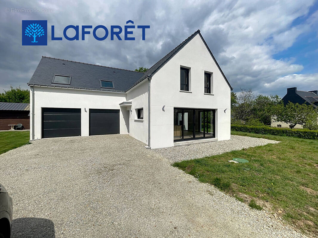 Maison à PLUMERGAT