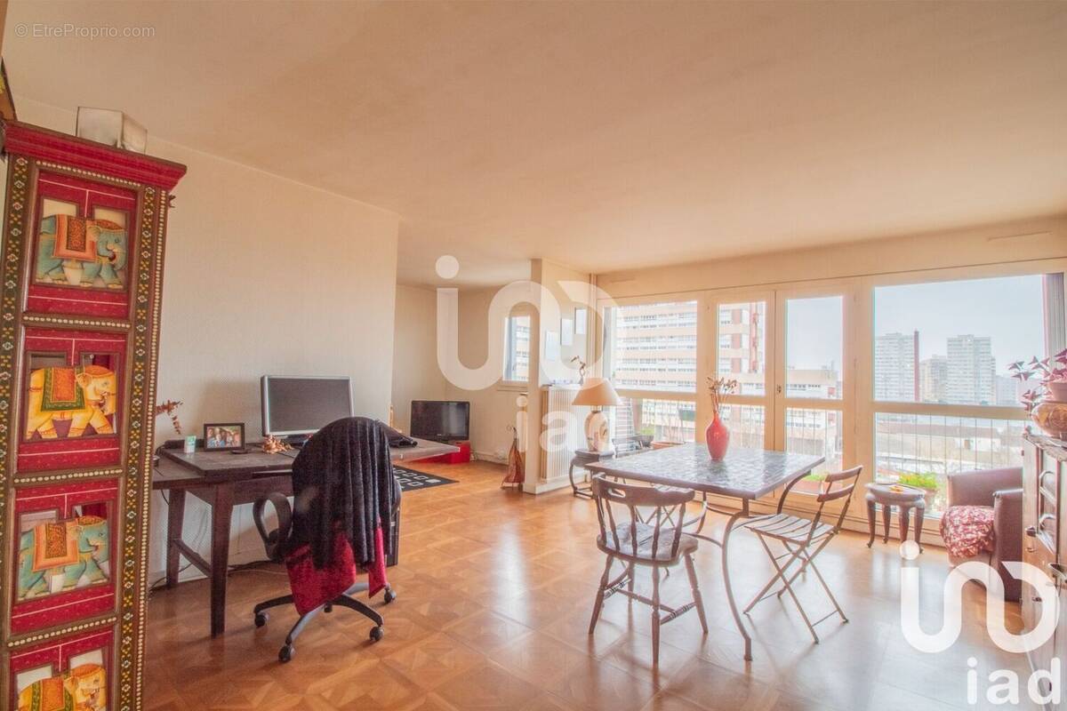 Photo 1 - Appartement à AUBERVILLIERS