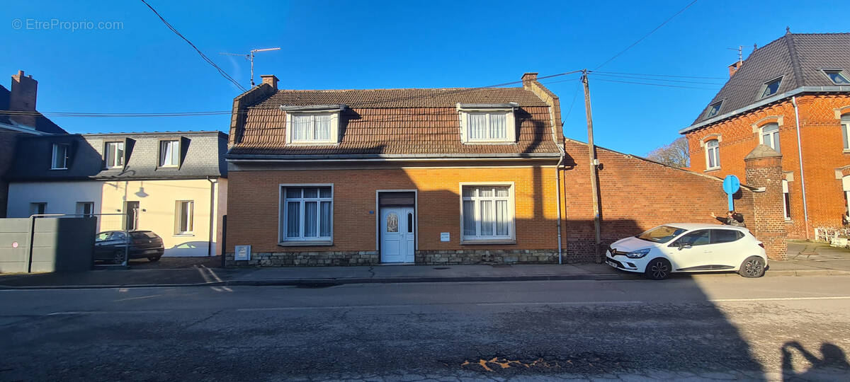 Maison à DOUVRIN