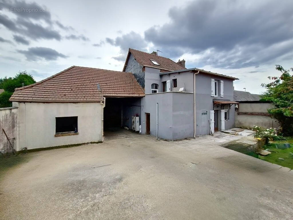 Maison à SAINT-CLAIR-SUR-EPTE