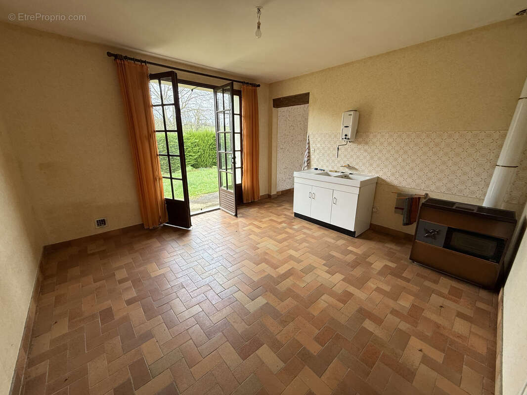 Maison à CHANGE