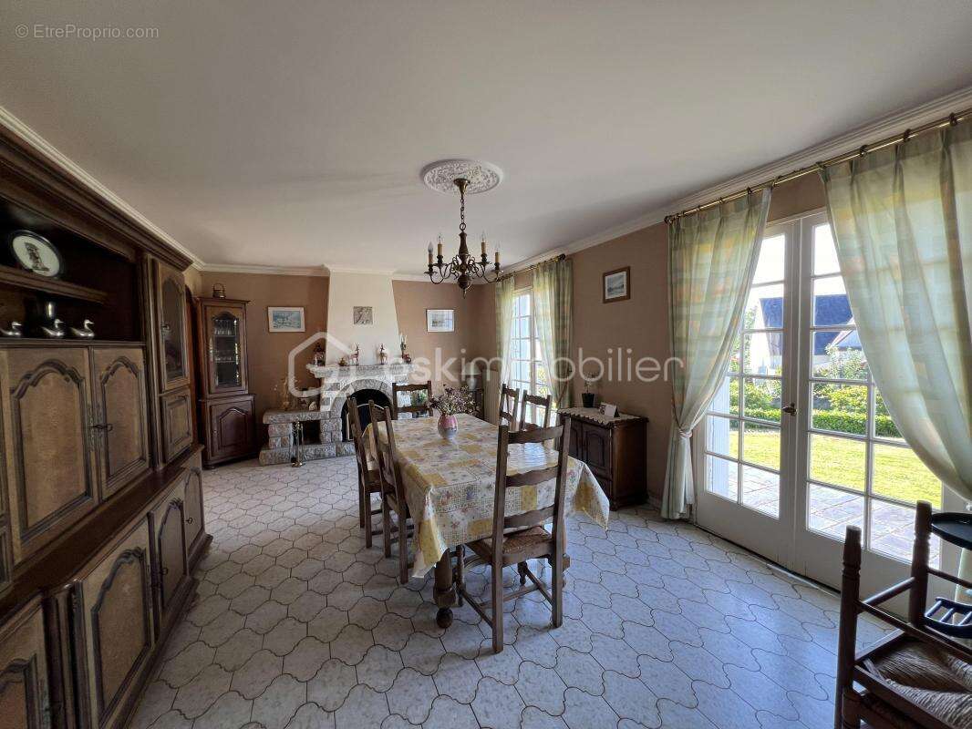 Maison à TREDION
