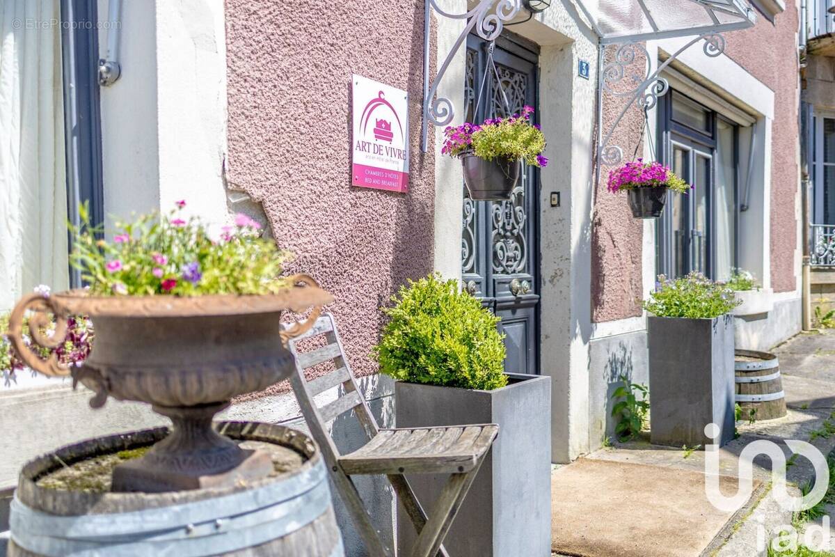 Photo 1 - Maison à TREIGNAC