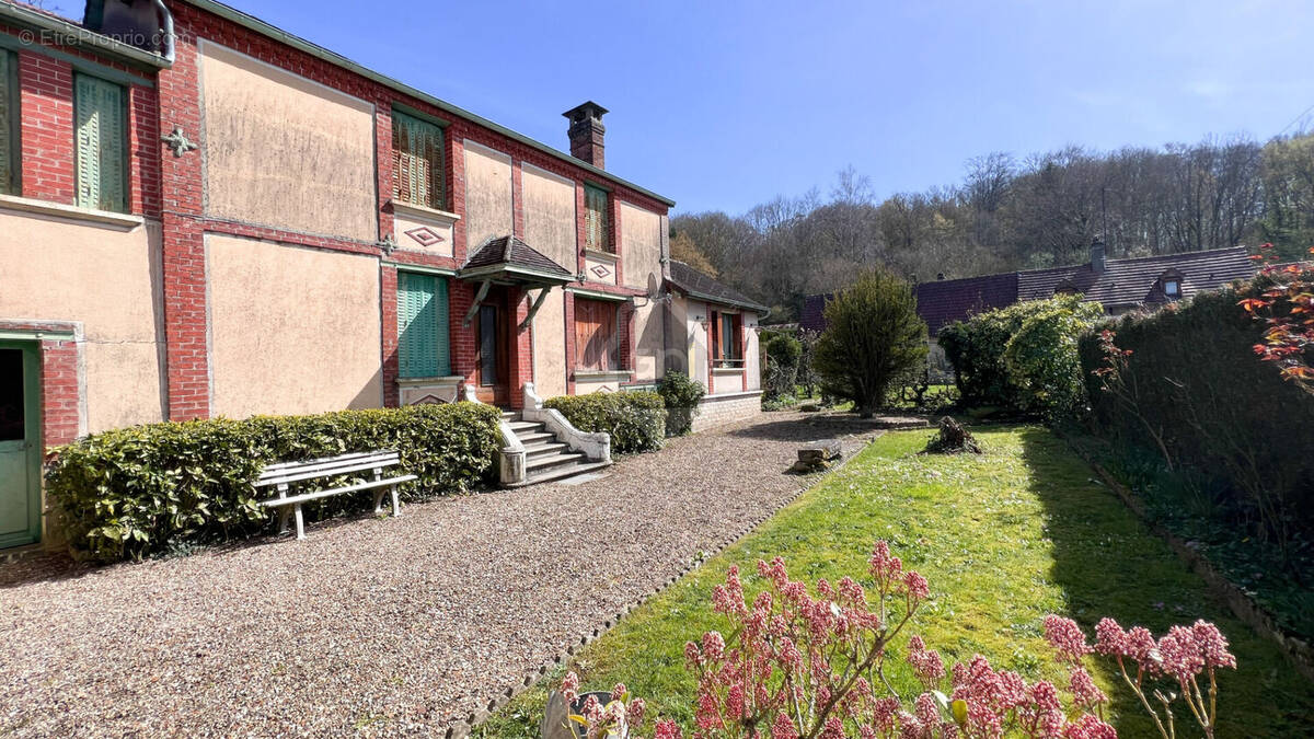 Maison à SAINT-CREPIN-IBOUVILLERS